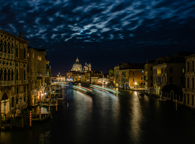 Veneza by Night